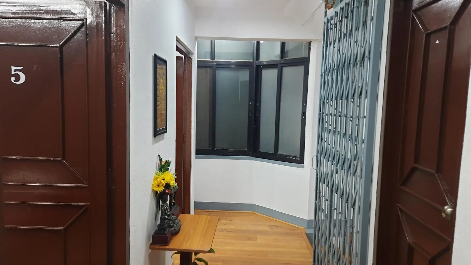 كاتماندو Abhi B & B